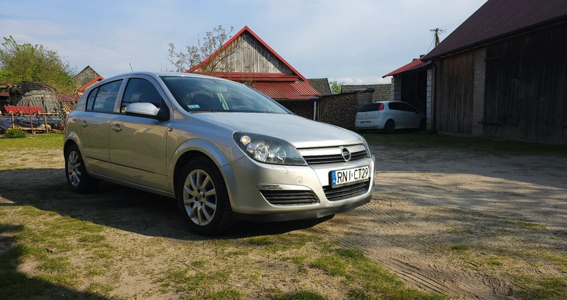 Opel Astra cena 10600 przebieg: 238500, rok produkcji 2005 z Raciąż małe 67